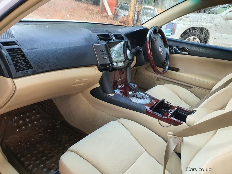 Toyota Mark X in Uganda