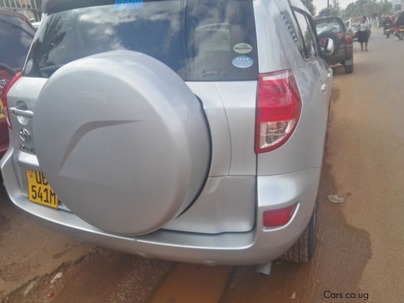 Toyota Rav4 in Uganda