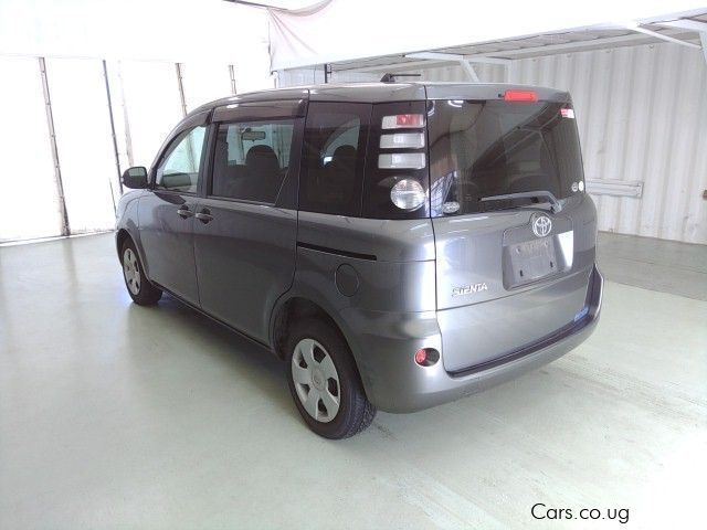 Toyota Sienta in Uganda