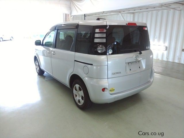 Toyota Sienta in Uganda