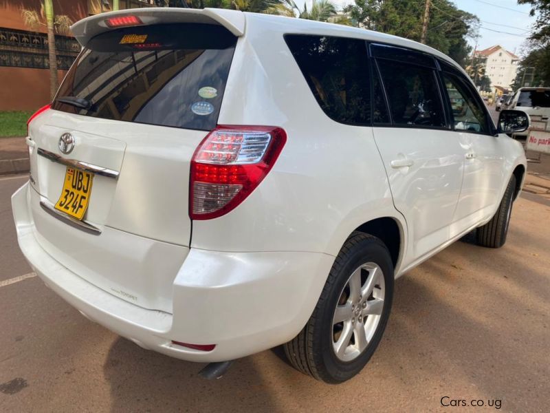 Toyota Vanguard in Uganda