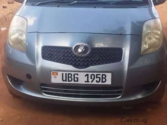 Toyota Vitz 2007 in Uganda