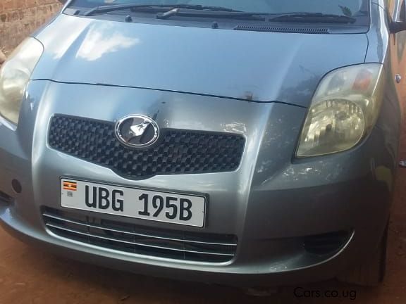 Toyota Vitz 2007 in Uganda