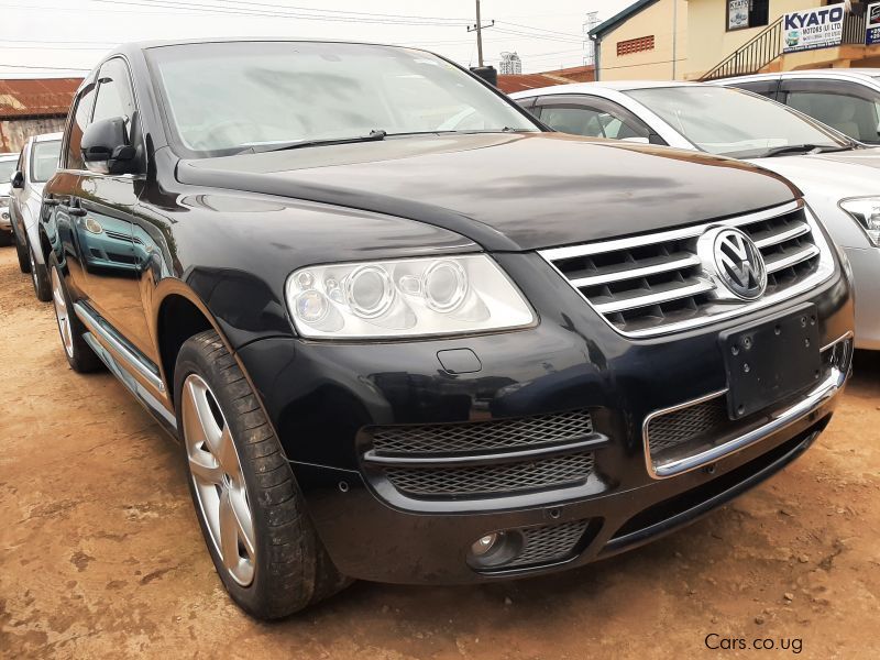 Volkswagen Tourage in Uganda