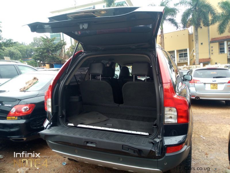 Volvo XC60 in Uganda