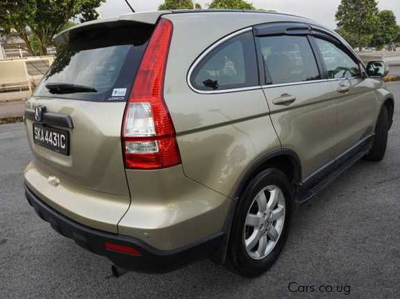 Honda CR-V in Uganda