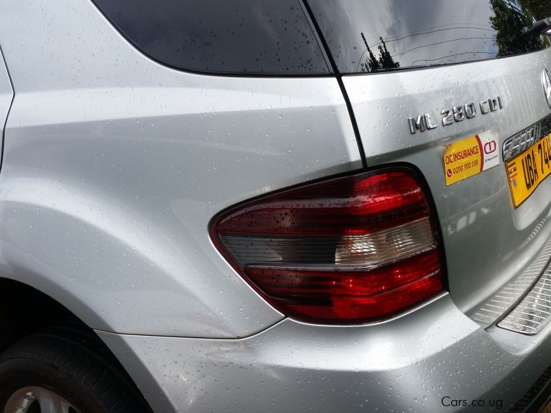 Mercedes-Benz ML 280 in Uganda