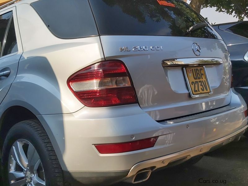 Mercedes-Benz Ml 280 in Uganda