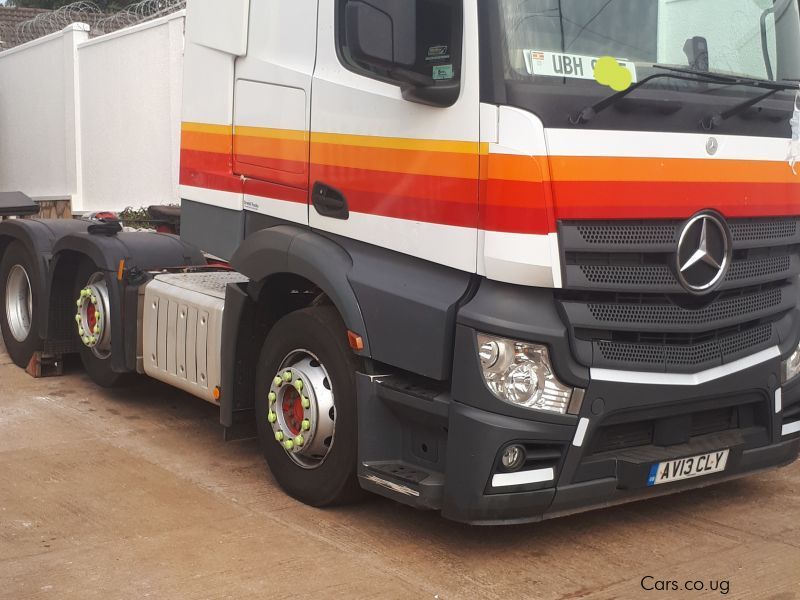 Mercedes benz 2545 in Uganda