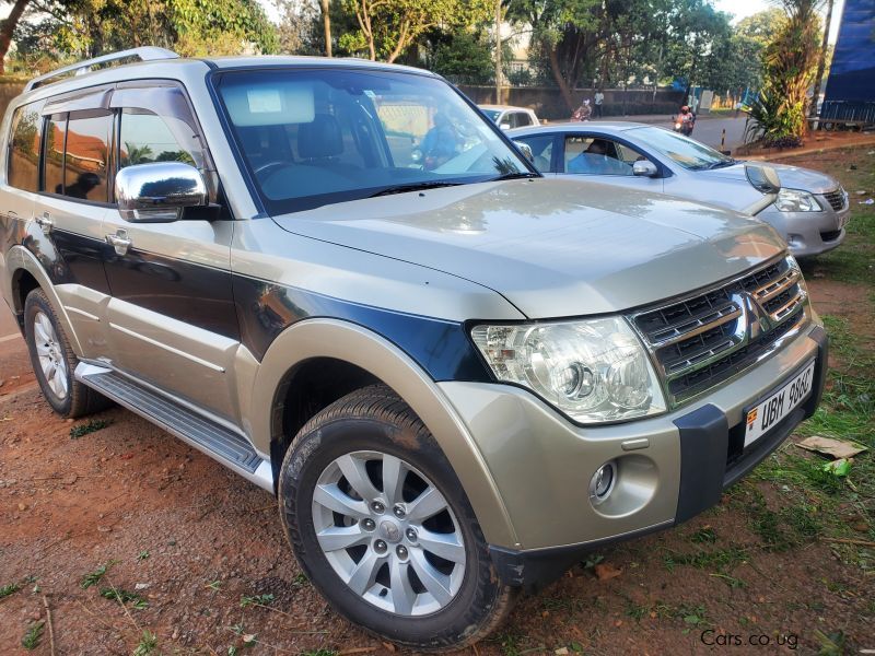 Mitsubishi Pajero in Uganda