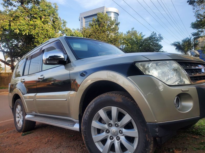 Mitsubishi Pajero in Uganda