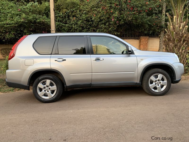 Nissan X-trail in Uganda