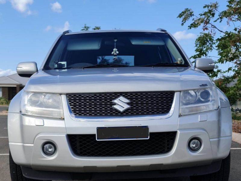 Suzuki Grand Vitara in Uganda