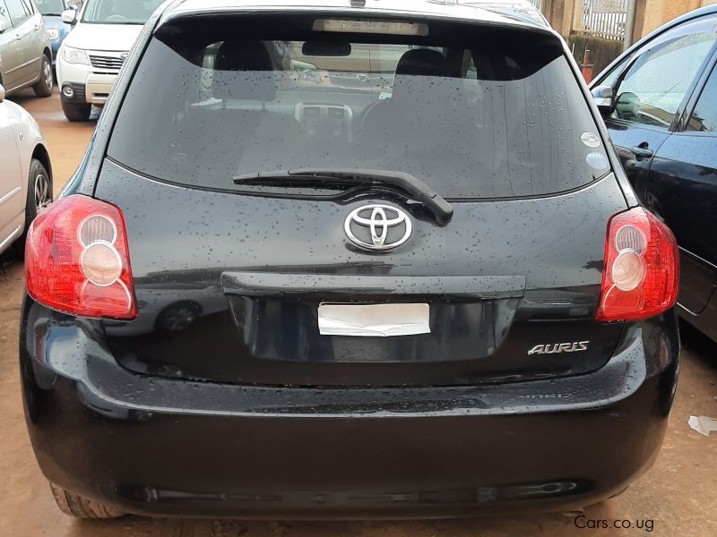 Toyota Aruis in Uganda