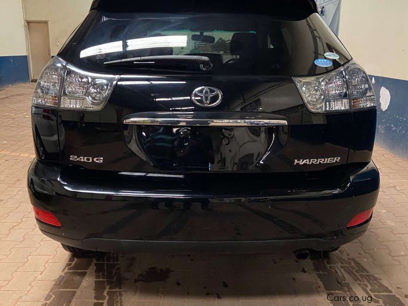 Toyota HARRIER in Uganda