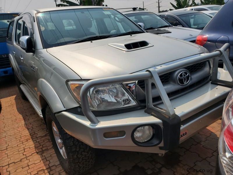 Toyota HILUX in Uganda