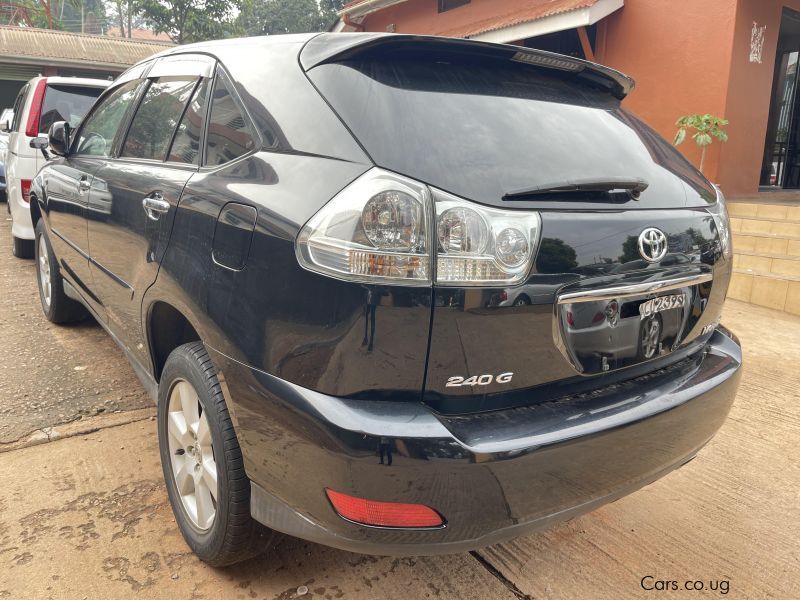 Toyota Harrier in Uganda