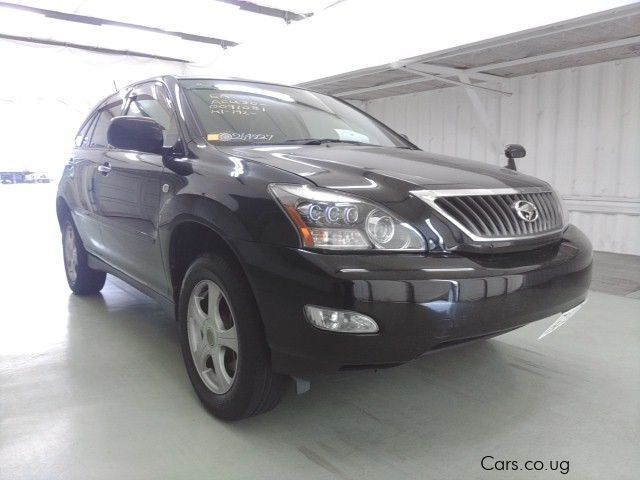 Toyota Harrier in Uganda