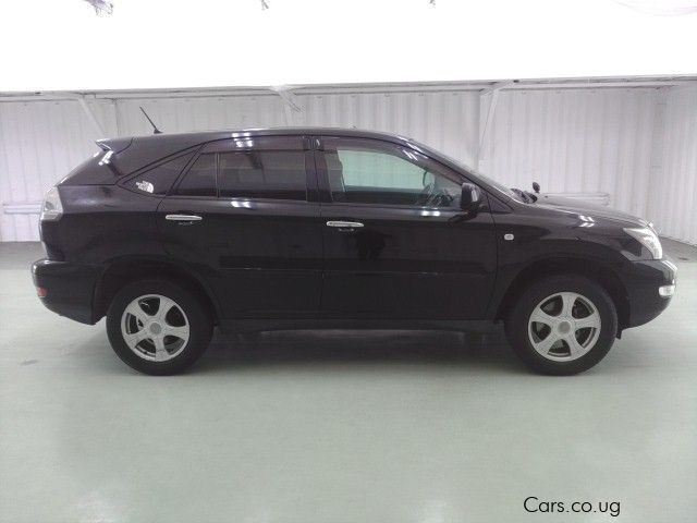 Toyota Harrier in Uganda