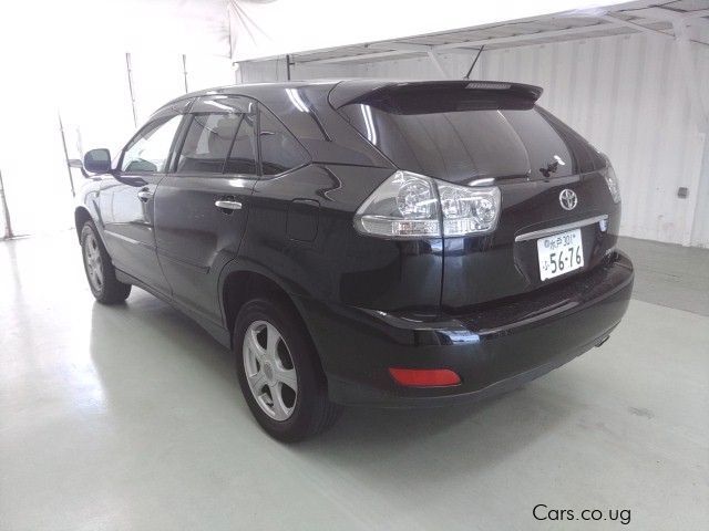 Toyota Harrier in Uganda