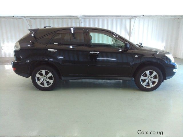 Toyota Harrier in Uganda