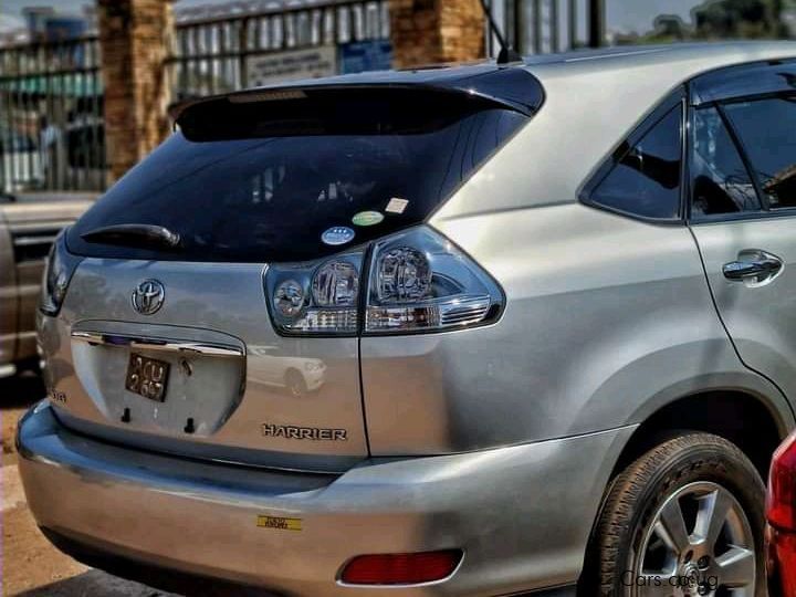 Toyota Harrier in Uganda