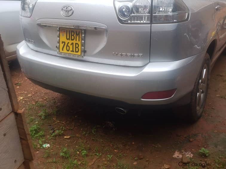 Toyota Harrier in Uganda