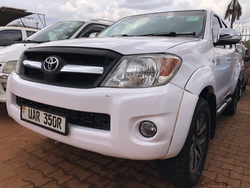 Toyota Hilux Double Cabin in Uganda