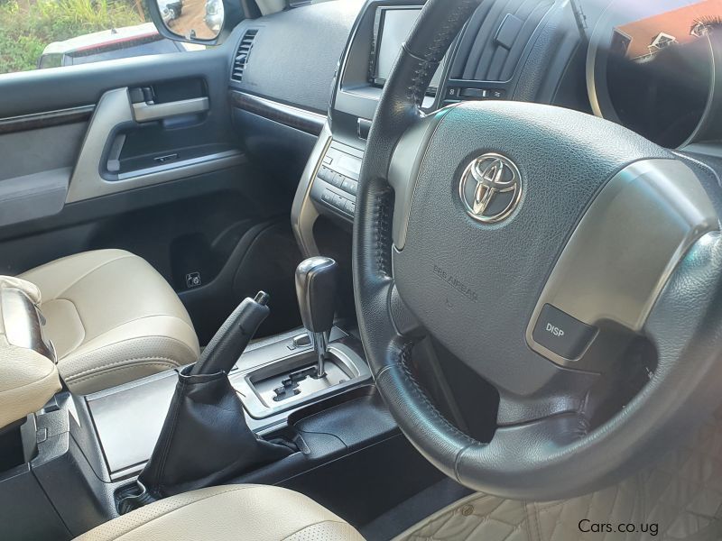 Toyota Land Cruirser in Uganda