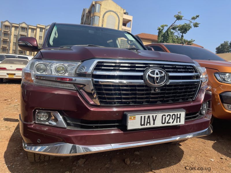 Toyota Land Cruiser in Uganda