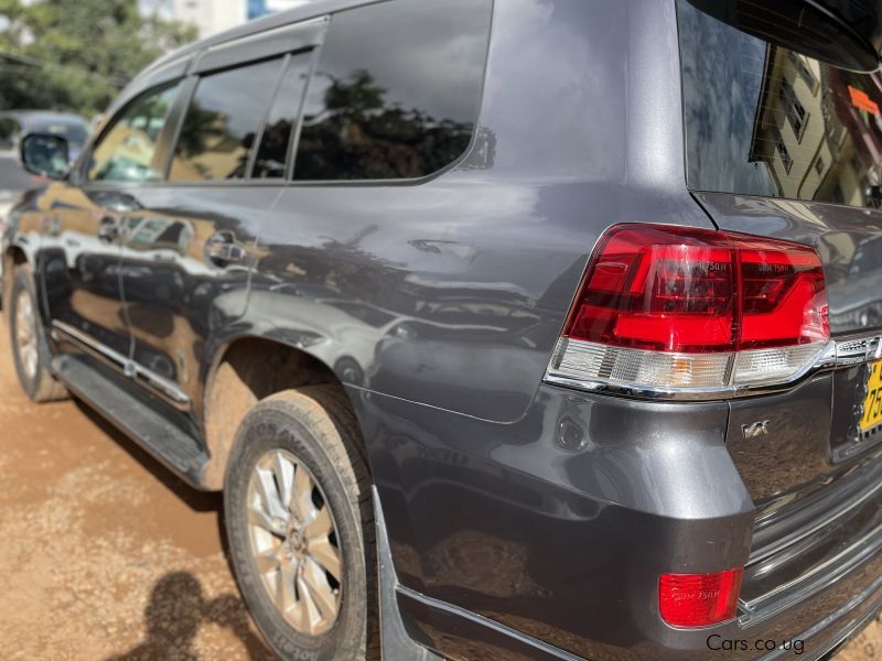 Toyota Land Cruiser in Uganda