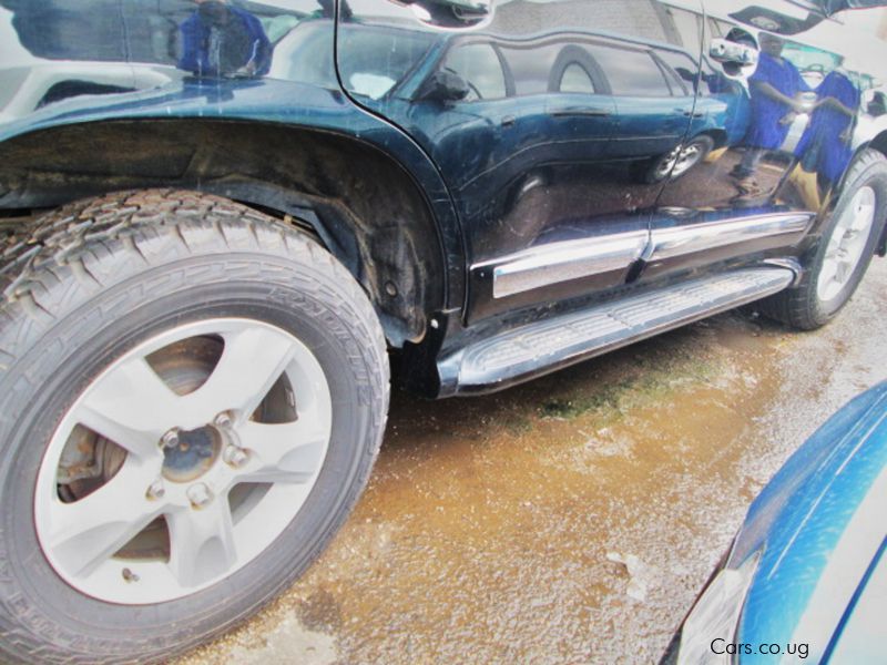 Toyota Land Cruiser V8 in Uganda