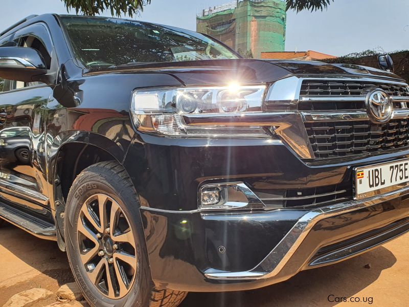 Toyota Landcruiser in Uganda