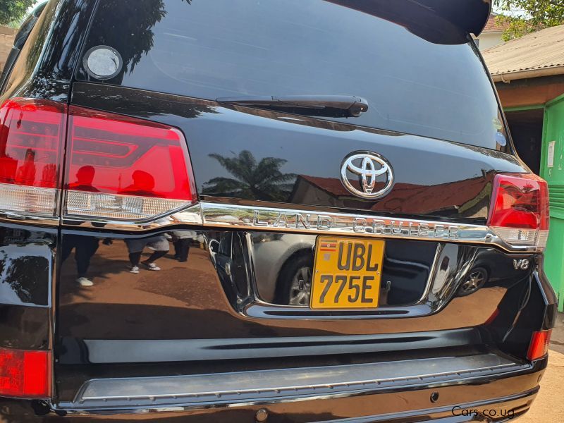 Toyota Landcruiser in Uganda