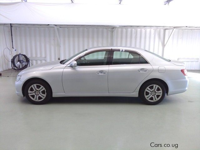 Toyota Mark X in Uganda