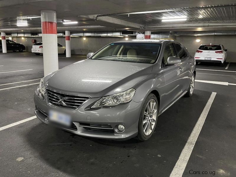 Toyota Mark X in Uganda