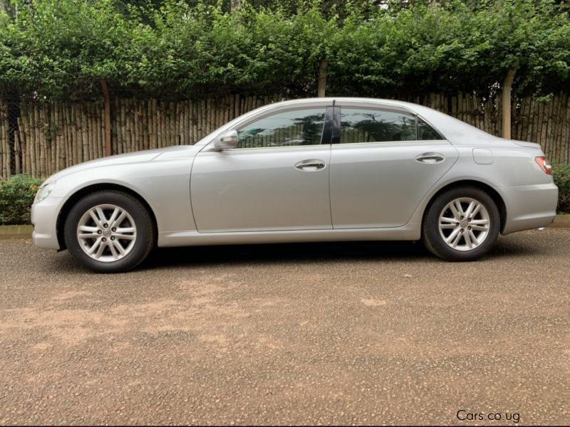 Toyota Mark X in Uganda