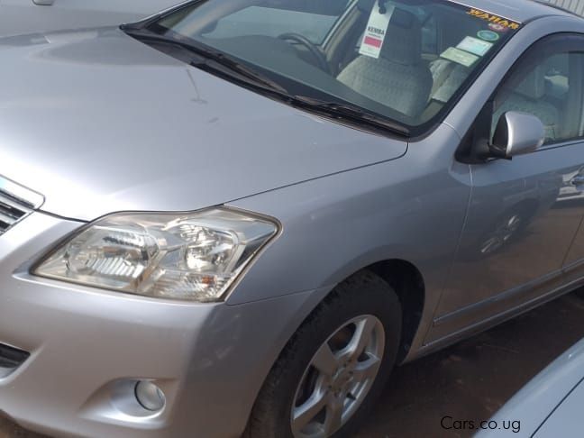 Toyota PREMIO in Uganda