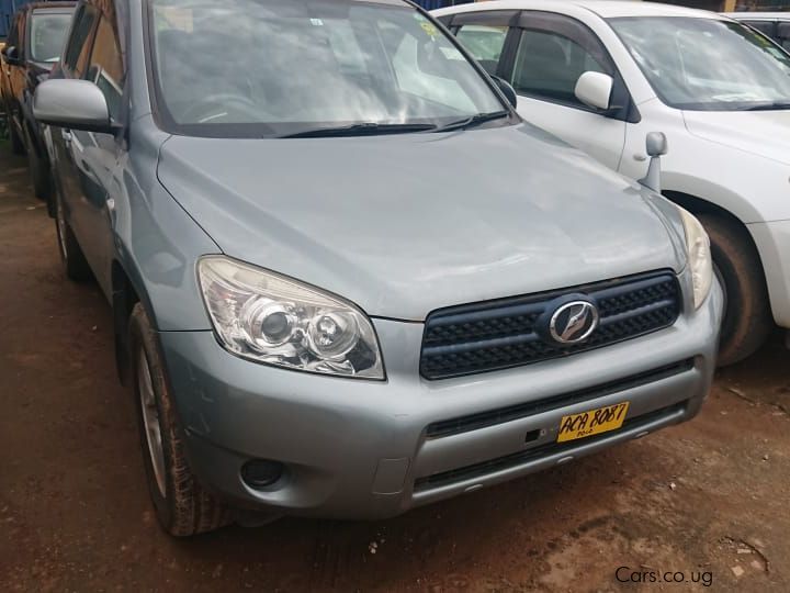 Toyota RAV4 in Uganda