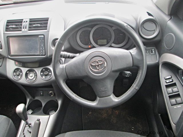 Toyota Rav 4 in Uganda