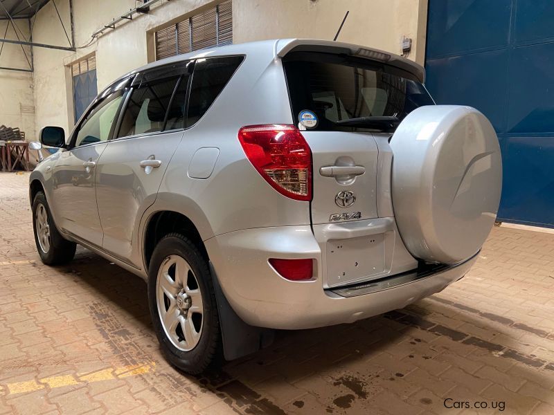 Toyota Rav4 in Uganda