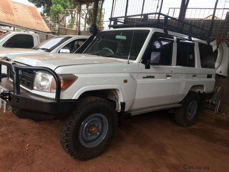 Toyota landcruiser in Uganda