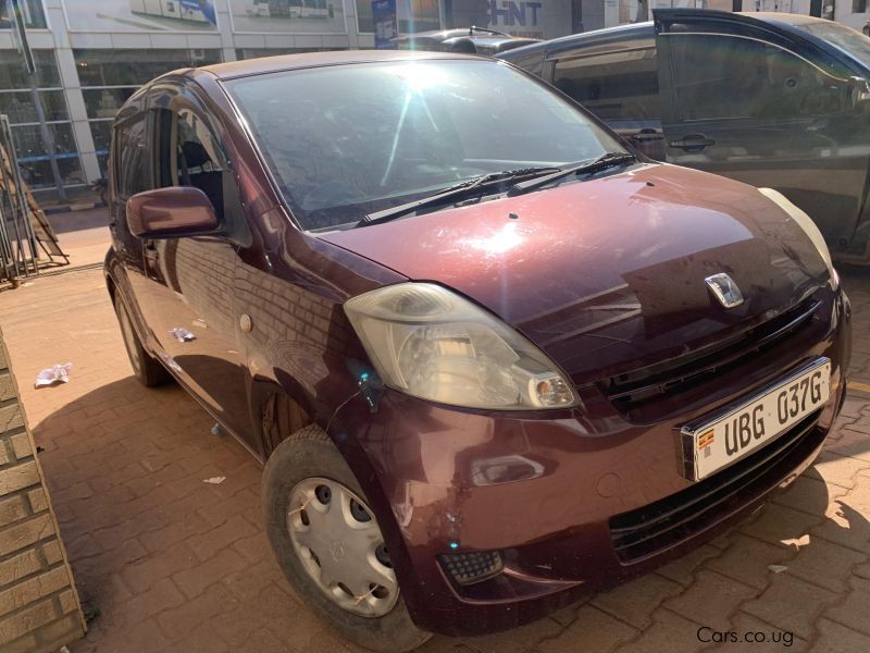 Toyota passo in Uganda