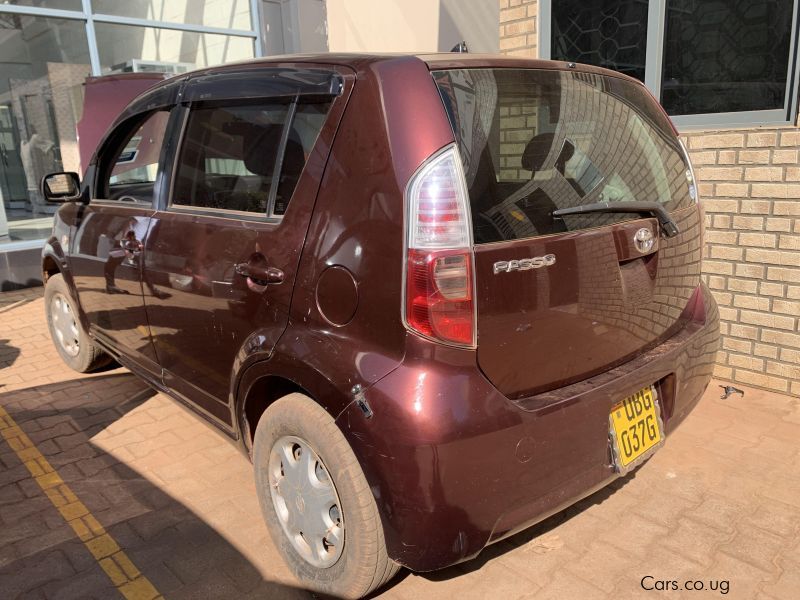 Toyota passo in Uganda