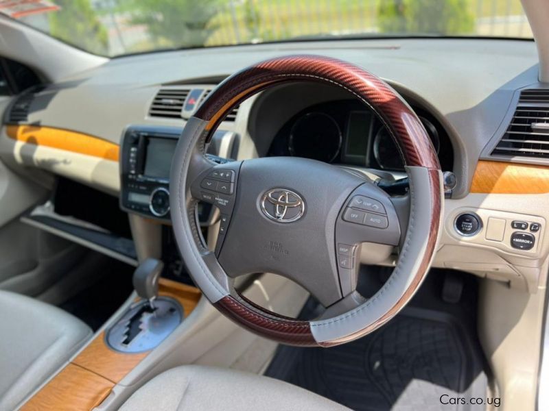 Toyota premio in Uganda