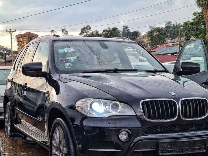 BMW X5 in Uganda