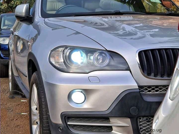 BMW X5 in Uganda