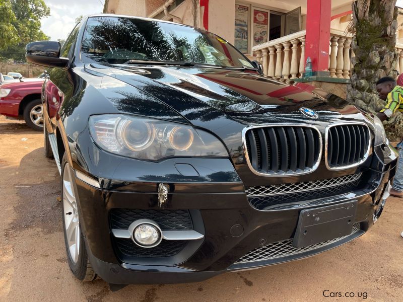 BMW bmw x6 in Uganda