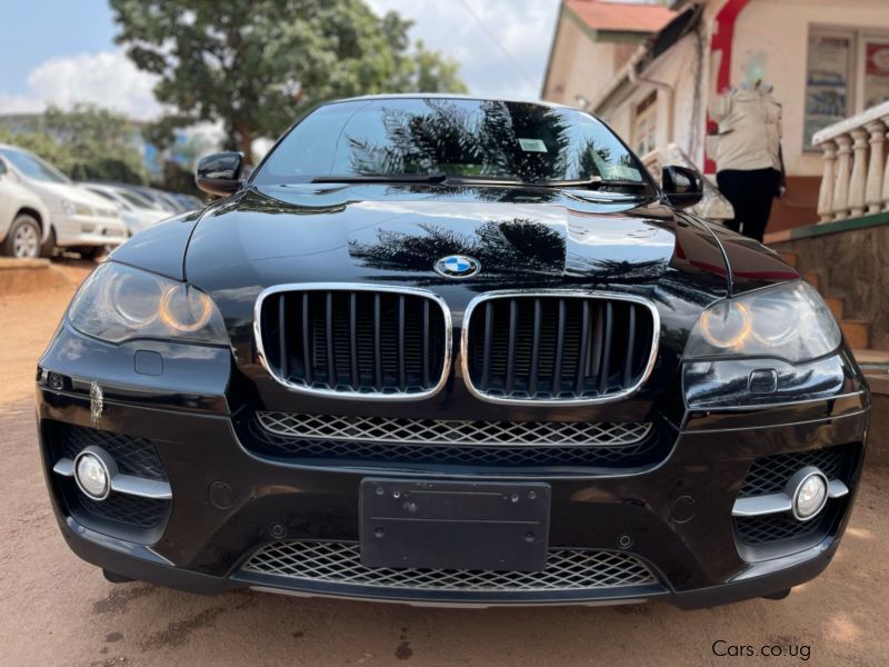 BMW bmw x6 in Uganda