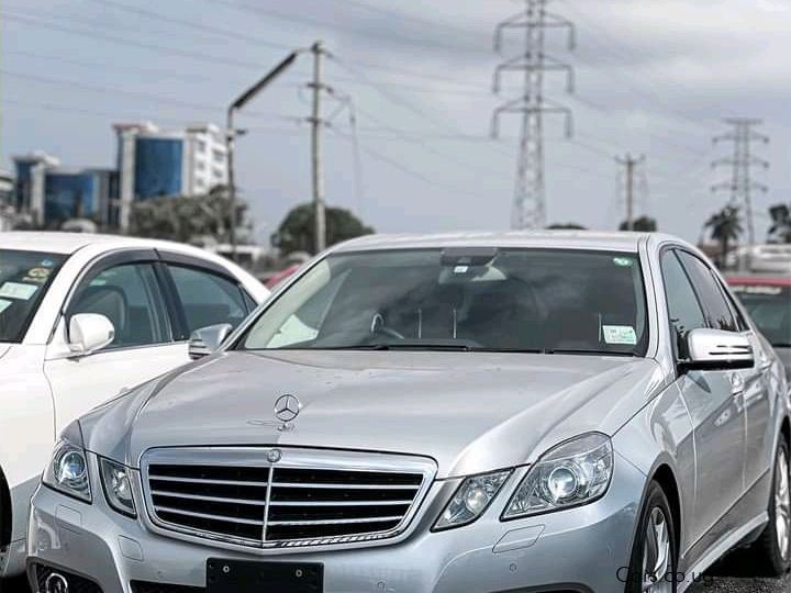 Mercedes-Benz E350 in Uganda